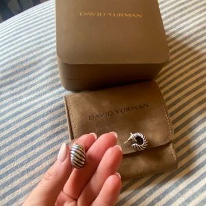 David Yurman Sculpted Cable earrings